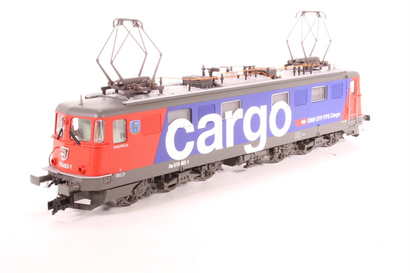 Roco H0 - 14111A - Locomotiva a vapore con tender - C5/6