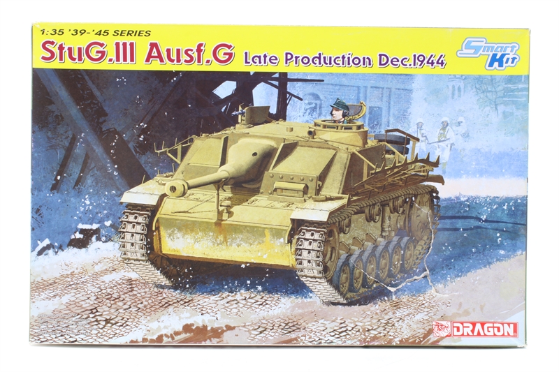 Dragon 6593 StuG III Ausf G late production Dec 1944 - Hattons