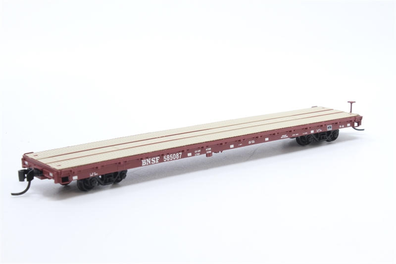 InterMountain Railway Company 66409-06 60' wood deck flat car of the BNSF