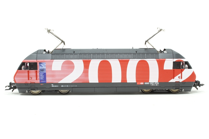 Roco 69511 Class Re 460 005-2 of the SBB (3-rail AC) - Hattons