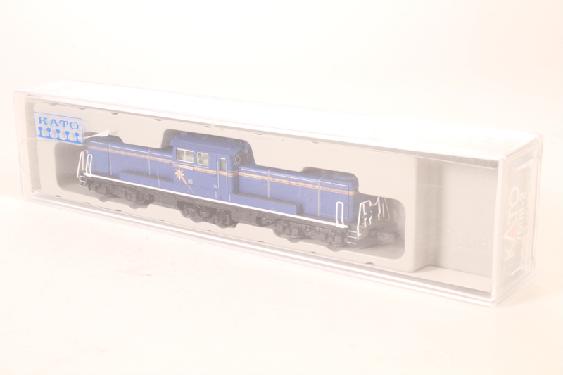 KATO　7008 DD51 2両 Kato 7008-2 Class DD51 Hokutosei in North Star blue - Hattons