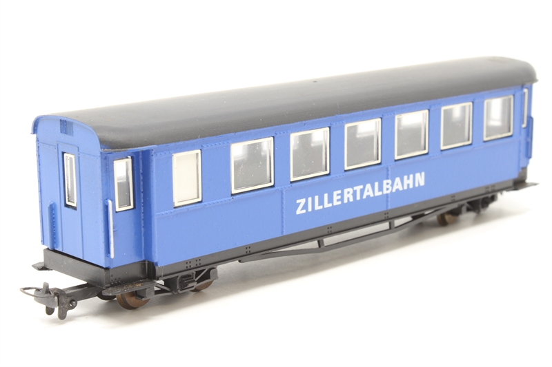 Liliput 715Liliput 4-axle passenger coach of the - Hattons