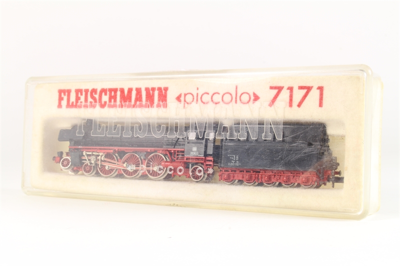 定番超激得FLEISCHMANN #7171 ＤＢ（旧西ドイツ国鉄）ＢＲ０１２型 蒸気機関車（オイル炊きテンダ） 外国車輌