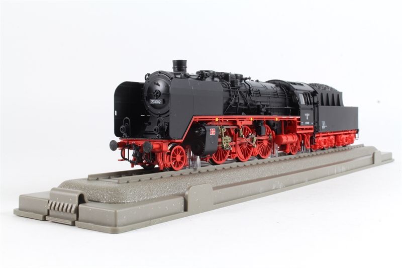 roco  Roco 72251 Class BR23 23 002 of the German DRG Epoch II