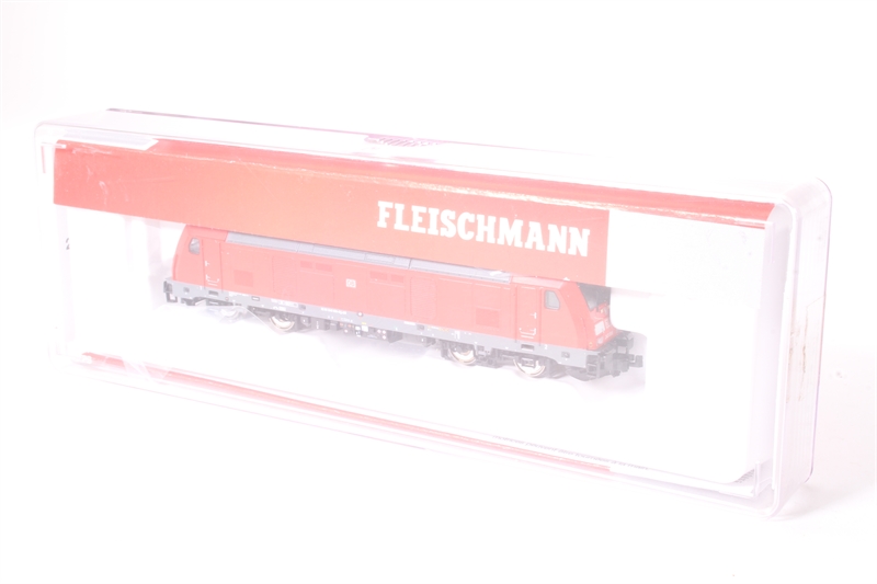 フライシュマン724501 BR245 DBAG FleischmannNゲージ Fleischmann 724501 Class BR 245 of the DB AG - Hattons