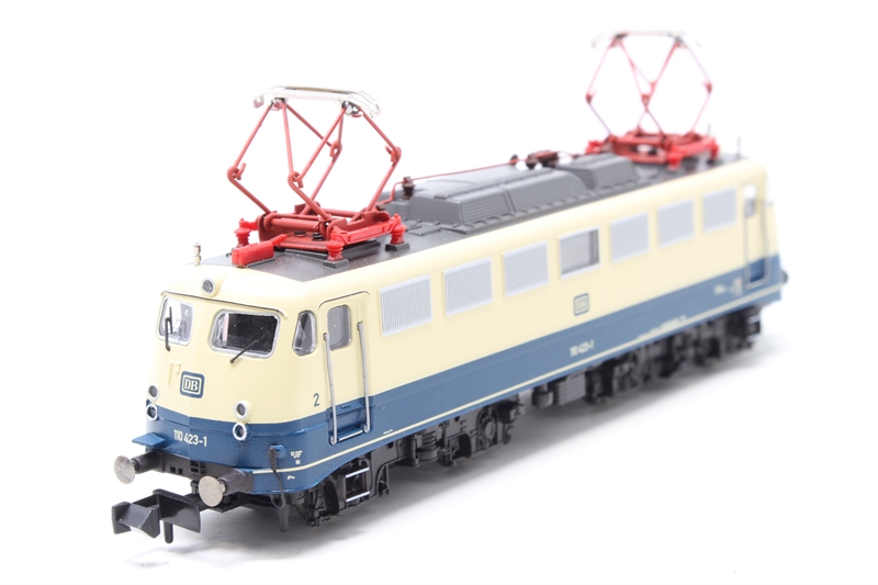 FLEISCHMANN 733807 ＤＢ（旧西ドイツ国鉄）Ｒ１１０.３型電気機関車（トルコブルー／ベージュ）