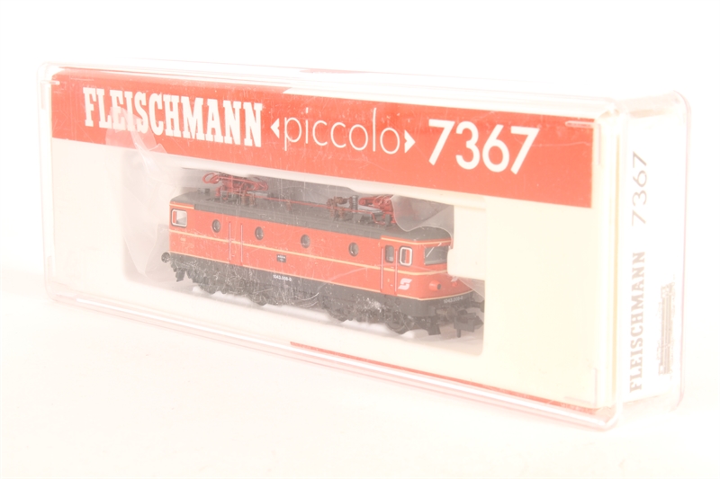Fleischmann 7367 Class 1043 1043008-0 Electric in OBB Red