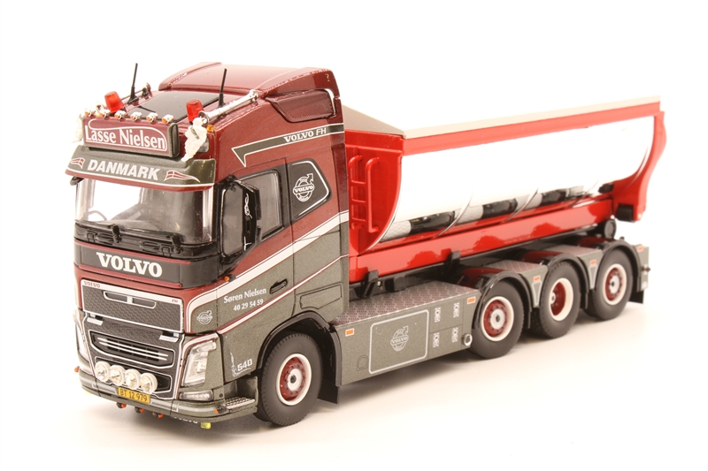 Tekno 75192TEK Volvo FH04 Globetrotter rigid with hooklift - Hattons