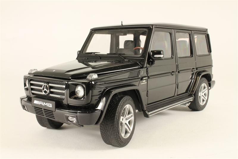 Autoart 76248 Mercedes Benz G55 AMG 2009 facelift in Metallic black