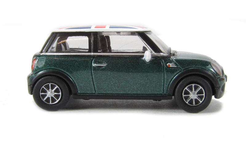 ミニカー BritishCar  MiniatureCarCollection Oxford Diecast 76NMN005 New Mini in metallic British - Hattons