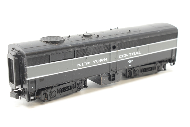Life-Like 7921 FB-2 Alco 3323 of the New York Central