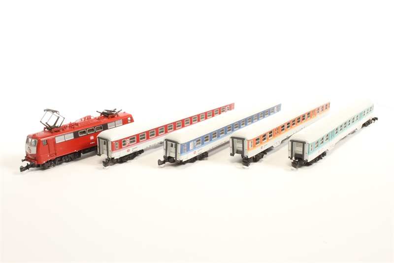 Marklin 8111Marklin 'Demonstration Train' Pack, including - Hattons