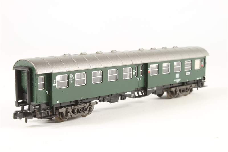Fleischmann 8129 2nd Class Coach of the DB in Green - Hattons