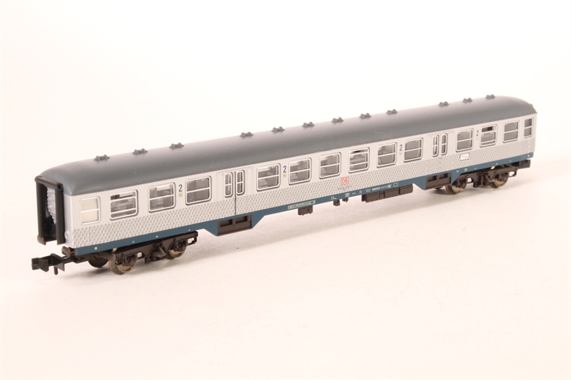 Fleischmann 8142K 2nd Class 'Silverfish' Local Coach, Type - Hattons