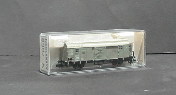 Fleischmann 8307 Covered goods wagon of the German DRG in - Hattons