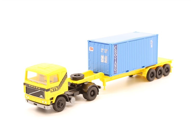 Herpa 839035HER Volvo F12 with trailer and 20' container 'NTK - Choyang'