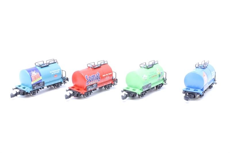 Marklin 86112 Set of Four Tank Wagons of the DB - Hattons