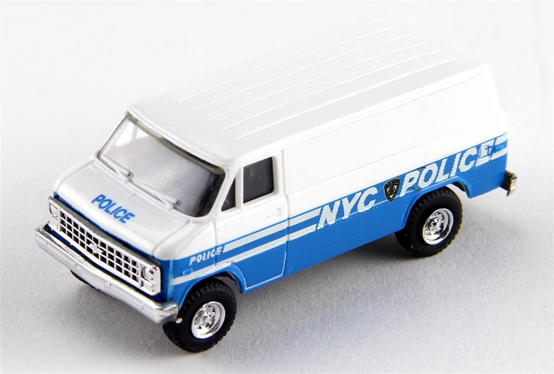 Trident Chevrolet Box Van Police Du Québec 1:87 - Modèle Réduit à L'échelle HO, Occasion En Boîte Originale