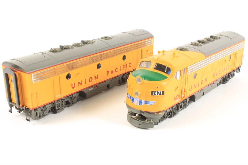 Proto 2000 920-47631 EMD F7A-B Diesel Set 1471 In Union Pacific Livery