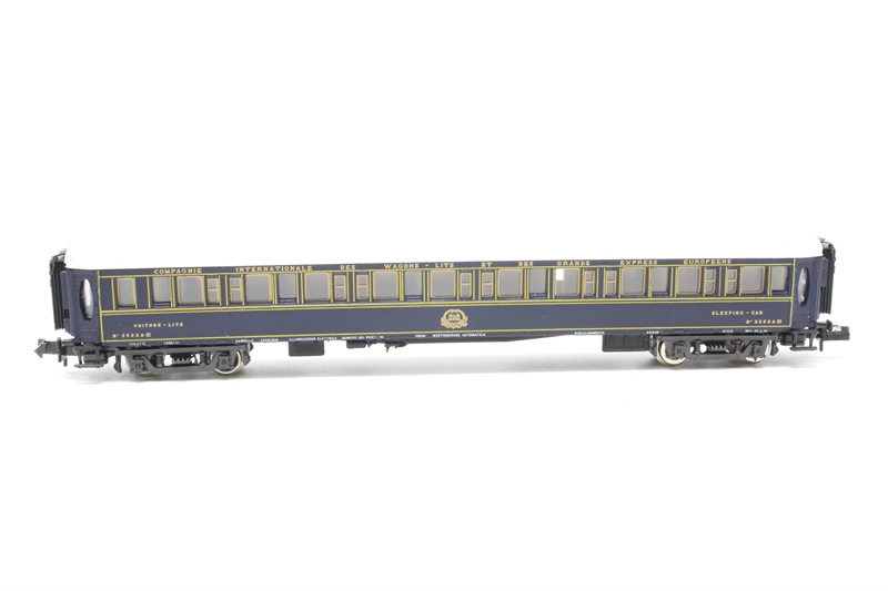 RIVAROSSI véro 3515, voiture salon Pullman WSPc 1 ère classe avec cuisine N° 4080 DE CIWL INTRAFLUG neuf BO
