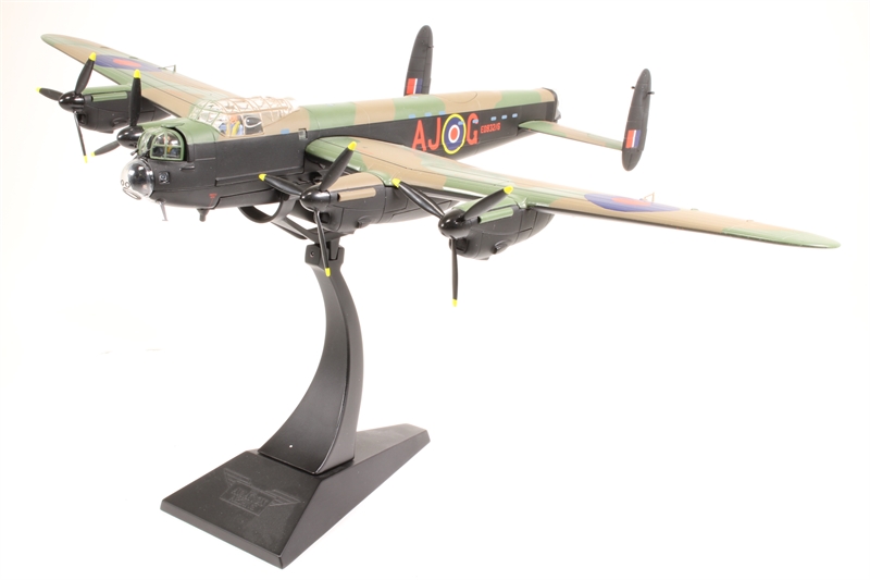 Corgi AA32608 Avro Lancaster B Mk III Special Royal Air - Hattons
