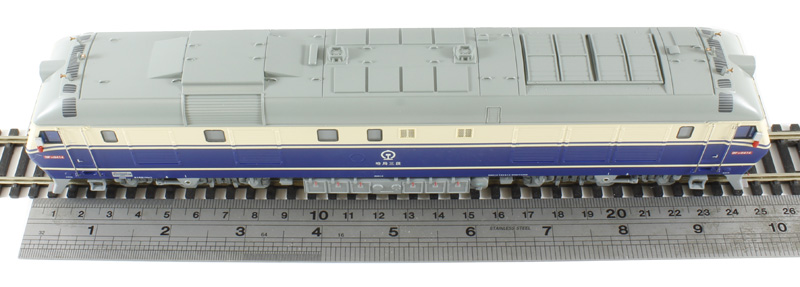 Bachmann CD00106 HO ゲージ中国国鉄DF11