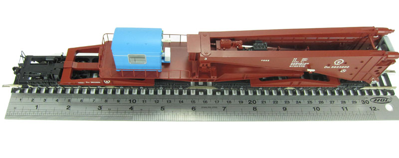 Bachmann China CF00801 D38 380 Ton Schnabel Wagon (Red)