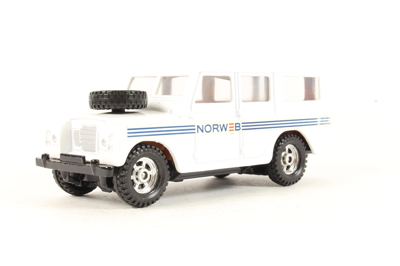 Corgi Corgi619 Corgi Land Rover Mk. III 109 WB 'Norweb' - Hattons
