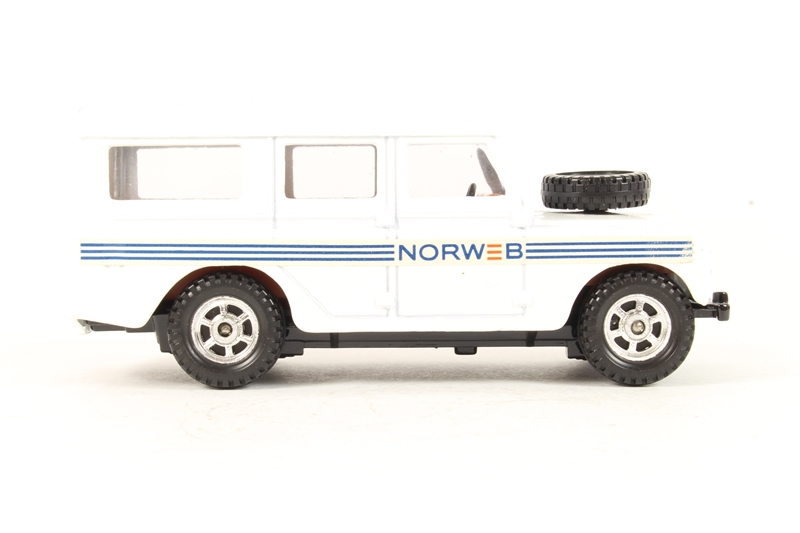 Corgi Corgi619 Corgi Land Rover Mk. III 109 WB 'Norweb' - Hattons