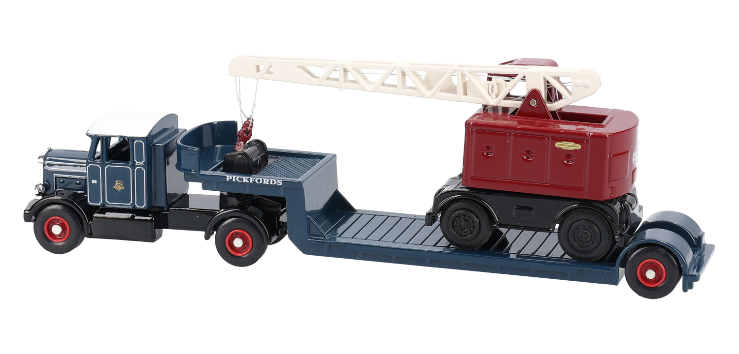 Corgi DGS00001 Scammell Low Loader & Coles Crane - Pickfords blue/ BR