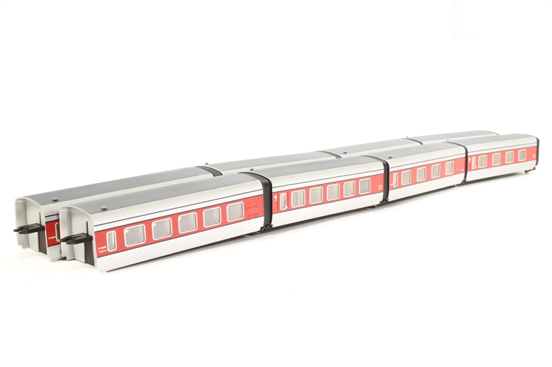 Electrotren E3330 Pack of Eight Talgo III RD Coaches of the RENFE, Epoch