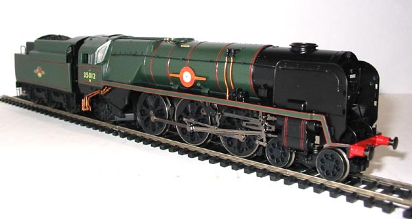 Hornby R2xxx DO NOT USE - See R1038loco - Hattons