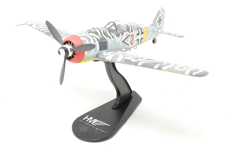 ホビーマスター 1/48 FW 190 F-8 HA7402 Hobby Master HA7402 Focke-Wulf FW190F-8 Luftwaffe Red2 - Hattons