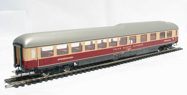 鉄道模型 Lima WAGEN RHEINGOLD 1968 Lima HL4000 1st class 'Rheingold 1968' passenger coaches - Hattons