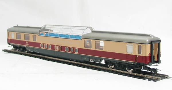 Lima HL4000 1st class 'Rheingold 1968' passenger coaches - Hattons