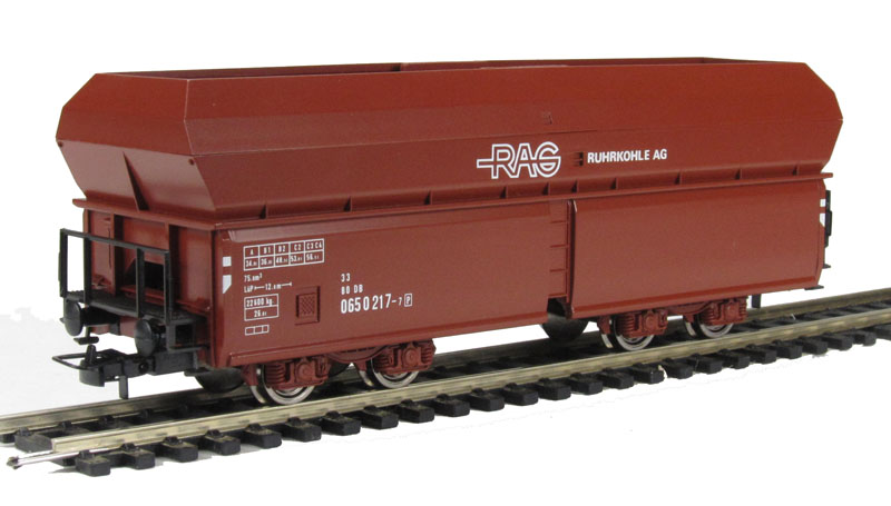 Lima HL6000 Hopper wagon in DB RAG brown livery