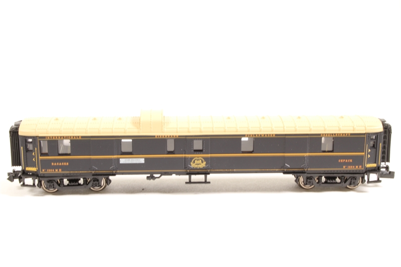 鉄道模型 ARNOLD HN4007 THE ORIENT EXPRESS Arnold HN4007 'Ostend-Vienna Express' 5-Coach Pack of the