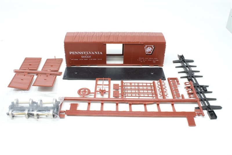 Wagon 40' Single Door Box Car Pennsylvania 3 rails échelle O MTH | UK