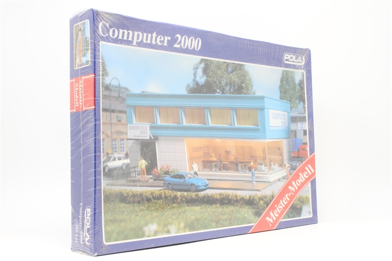 Pola HO665 Computer 2000 shop kit - Hattons