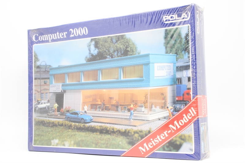 Pola HO665 Computer 2000 shop kit - Hattons