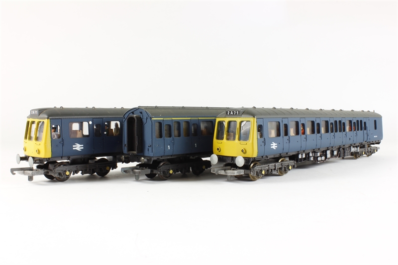 Scratchbuilt KB153 Class 117 in BR blue - correctly converted from Lima