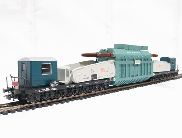 Liliput L240069 Wagon Set 4, Submarine Transport, DR. Era 4