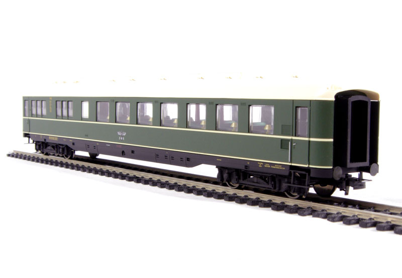 HOゲージ 対空装甲列車DRG. LILIPUT Art-Nr336610 HOゲージ 対空装甲列車DRG. LILIPUT Art-Nr336610 - メルカリ