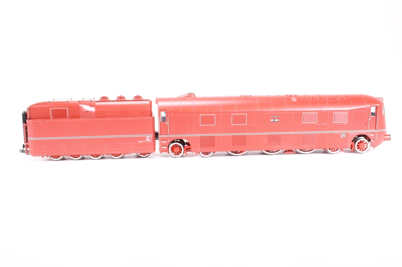 Liliput L131540 Class BR 05 003 Streamlined 4-6-4 of the