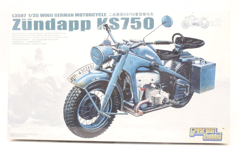 Great Wall Hobby (Lion Roar) L3507 WWII German Motorcycle - Hattons