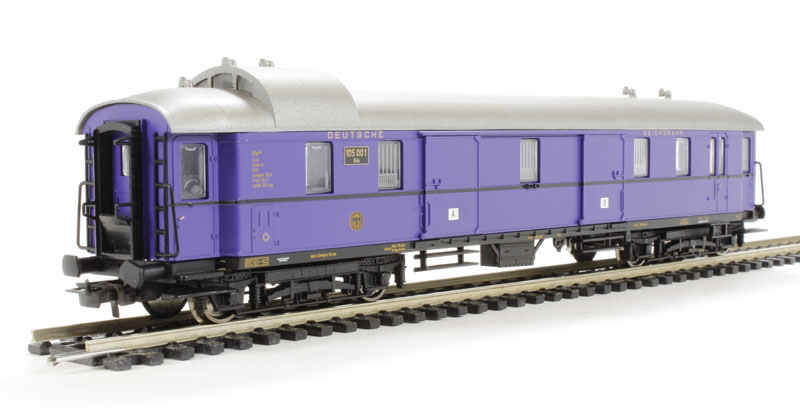 Liliput L382103 Rheingold baggage coach of the DRG - Hattons