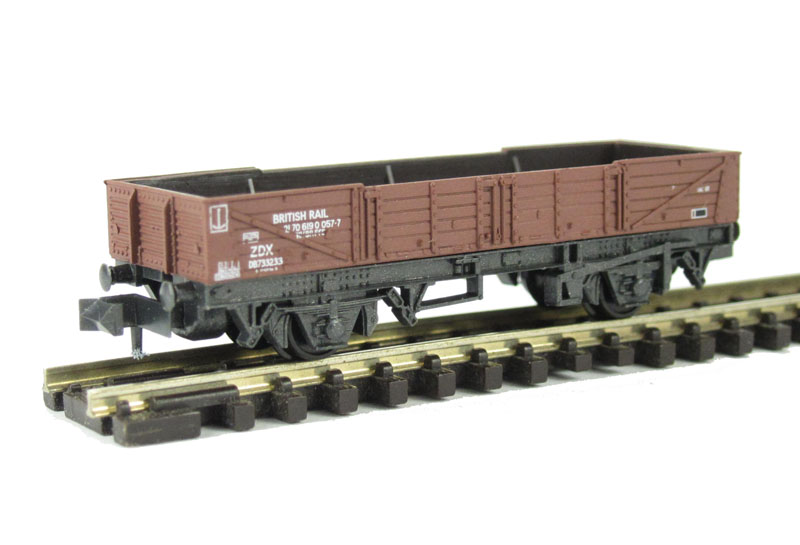 Peco Products N Gauge STV 12 ton Long Tube/ Pipe Open