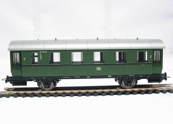 Piko 57630 Class Bi 2nd class coach of the German DB in - Hattons