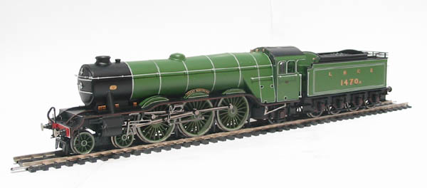 Hornby OO Gauge (1:76 Scale) 4-6-2 Class A1 Gresley LNER