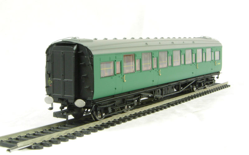 Hornby OO Gauge (1:76 Scale) SR 1925 Maunsell 59' Standard Stock